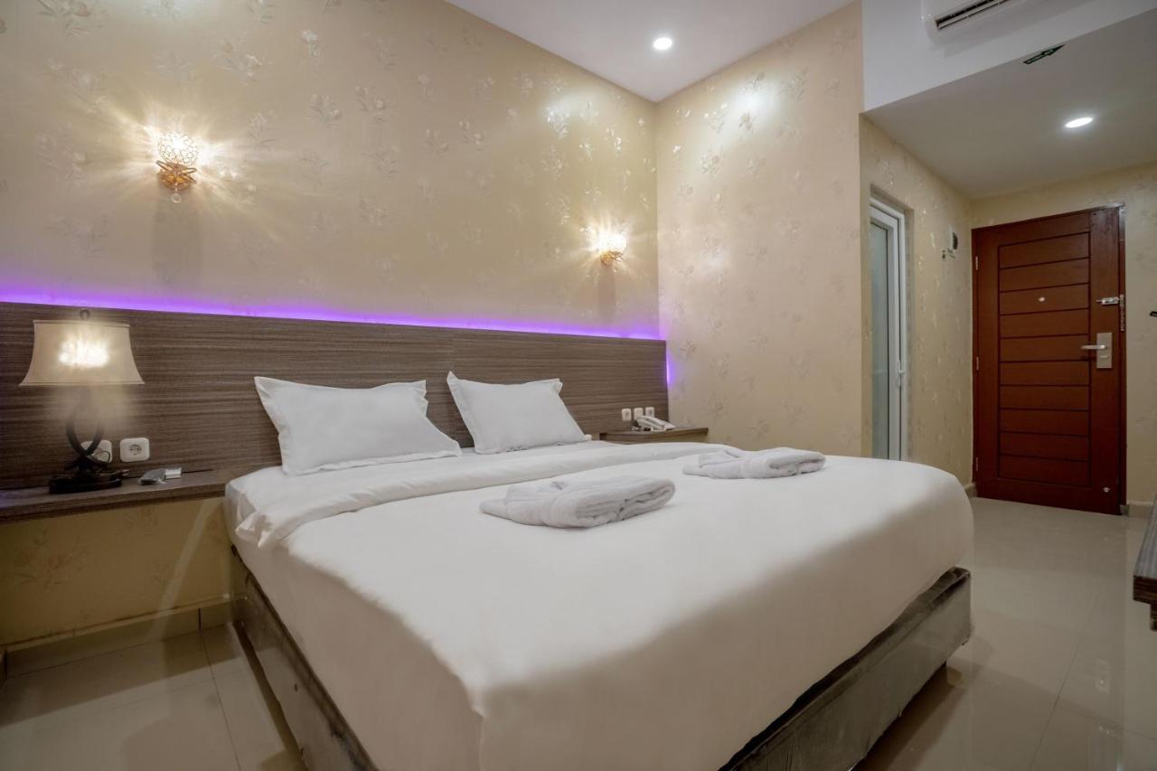 De'Tonga Hotel ميدان المظهر الخارجي الصورة