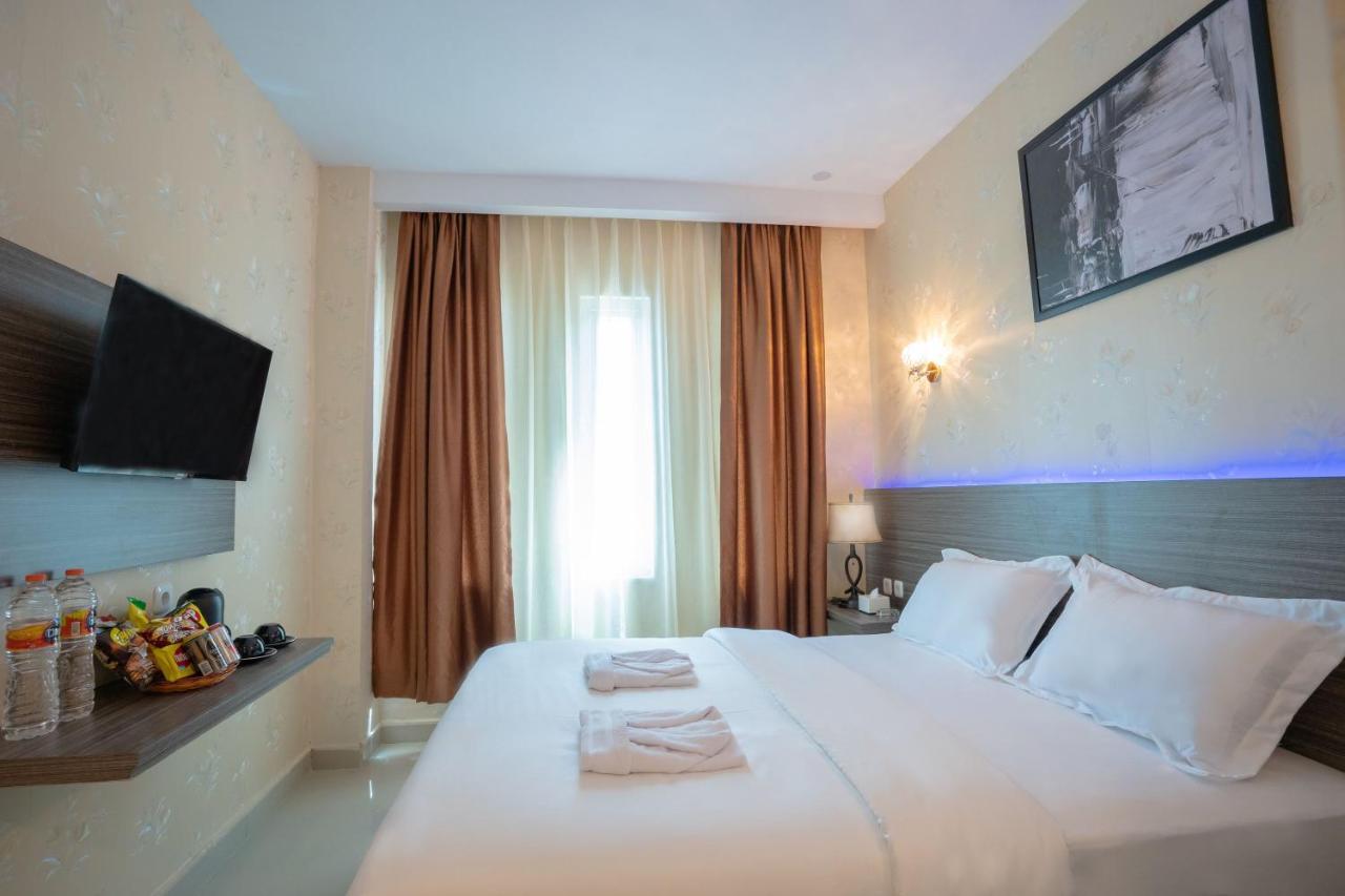 De'Tonga Hotel ميدان المظهر الخارجي الصورة